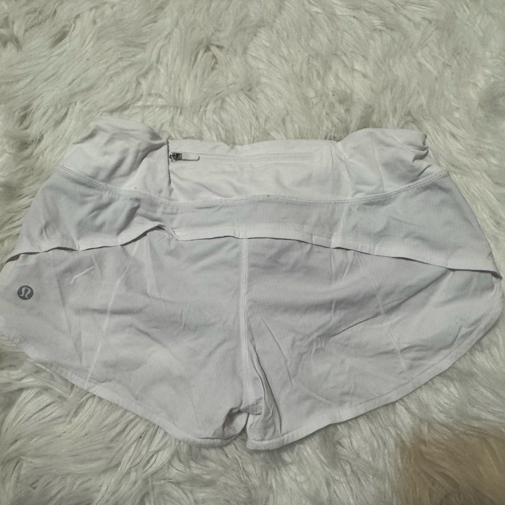 Lululemon speed, low rise, line shorts
